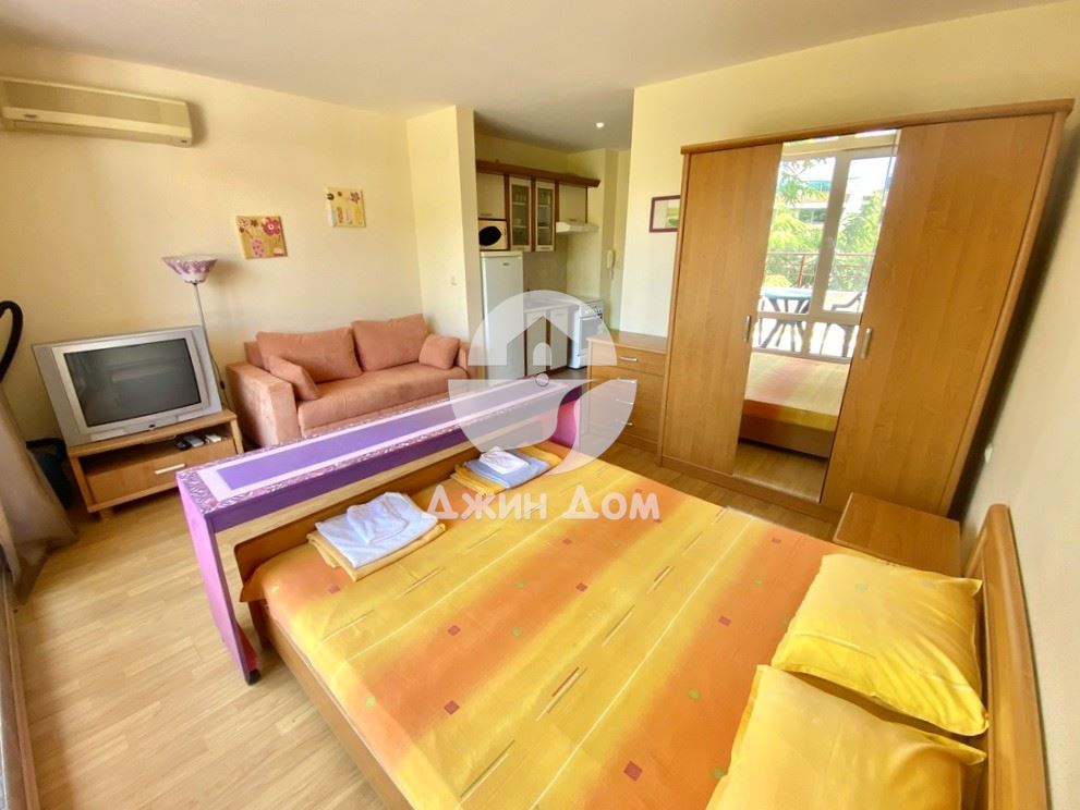 Едностаен апартамент в к-с Привилидж Форт Бийч, к.к Елените - 0