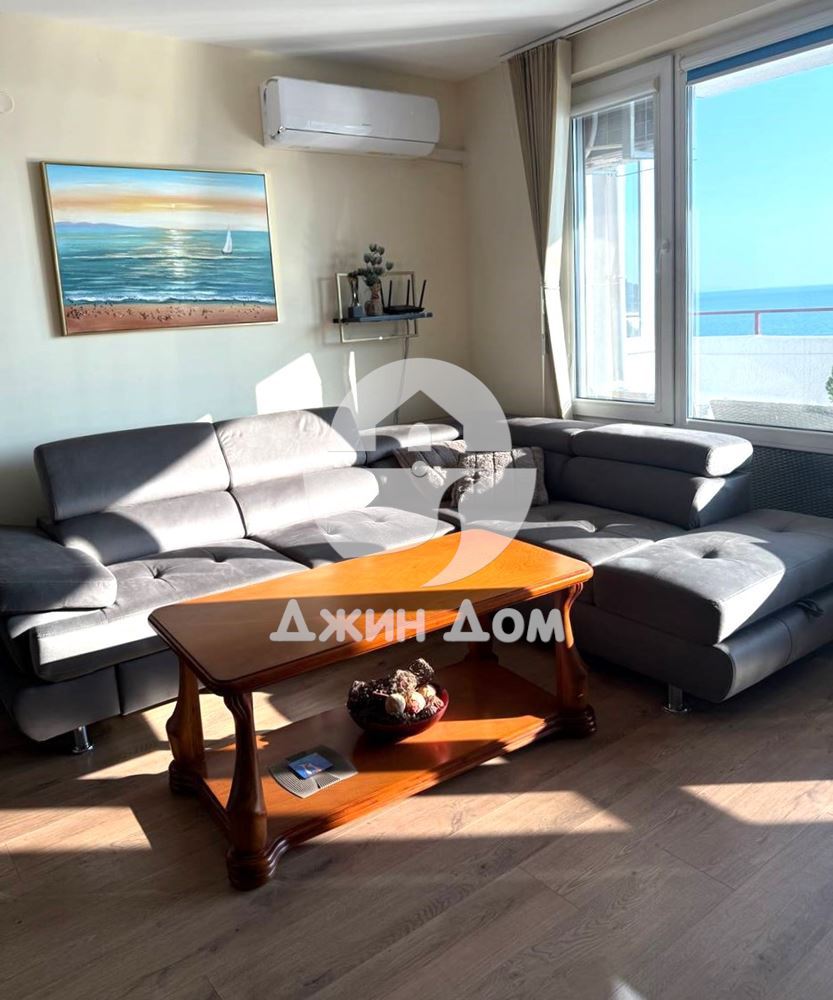 Тристаен с ФРОНТАЛНА ГЛЕДКА МОРЕ в к-с „Марина Вю Форт Бийч“ - 0