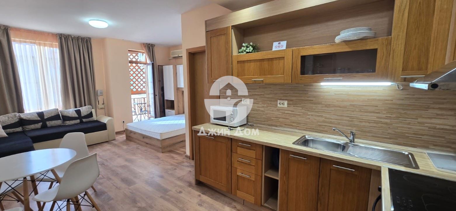 Едностаен апартамент с ГЛЕДКА МОРЕ в к-с „Garden of Eden”, Свети Влас - 0