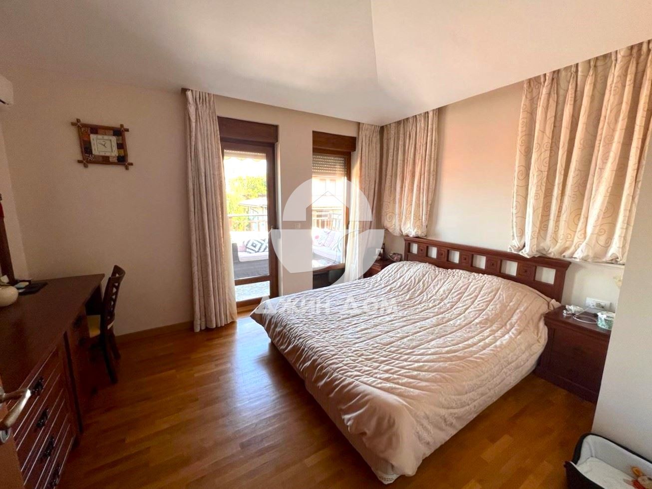 Просторен тристаен апартамент с ПАНОРАМА МОРЕ в Санта Марина, Созопол - 0