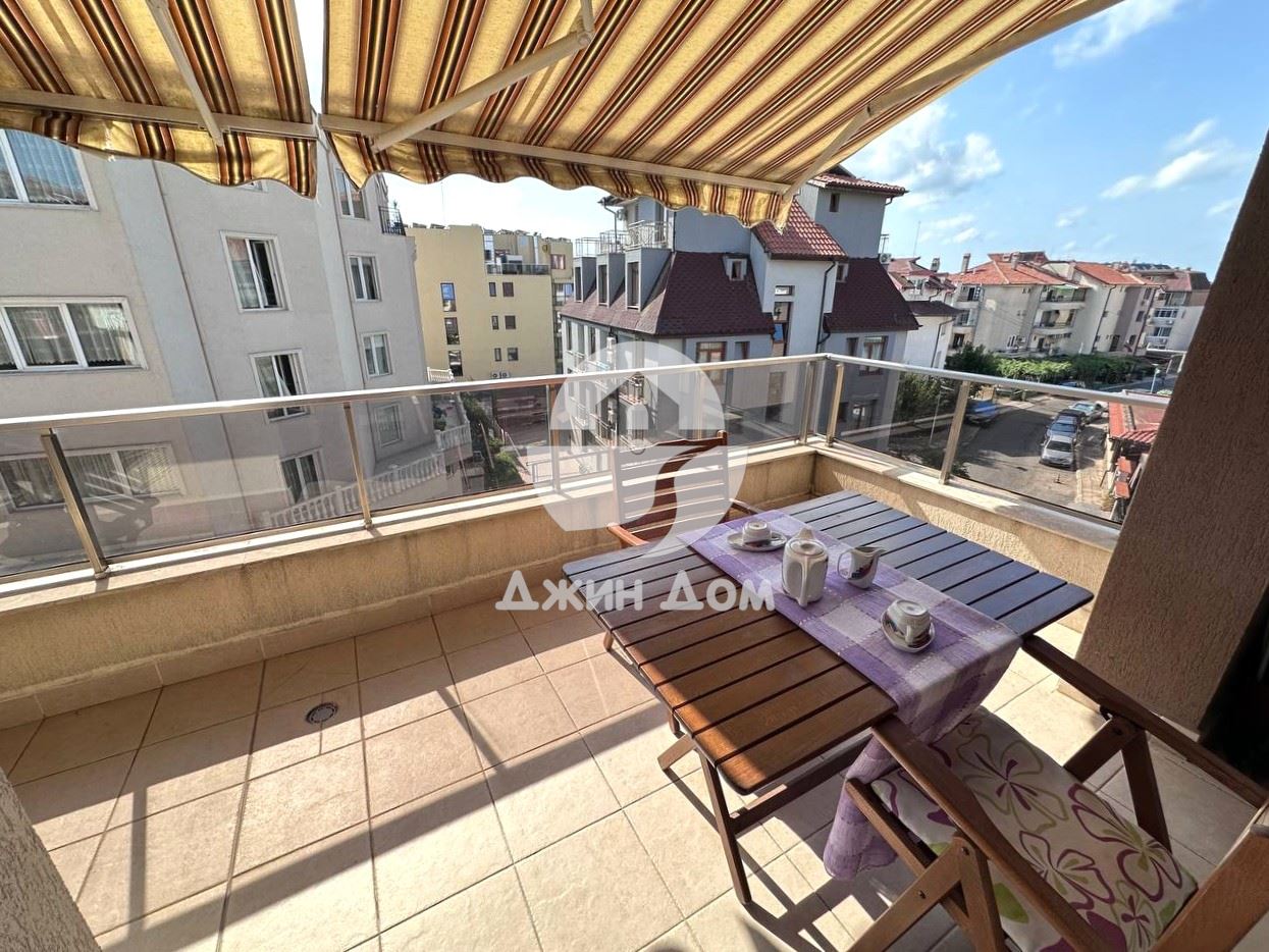 Двустаен апартамент в жилищна сграда с ГЛЕДКА МОРЕ, с. Равда - 0