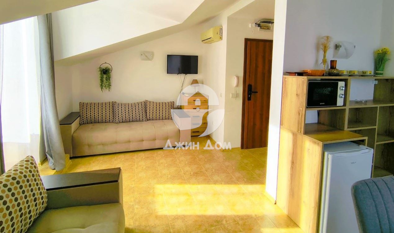 Просторен двустаен апартамент в к-с „Морски Фар“, гр. Свети Влас - 0