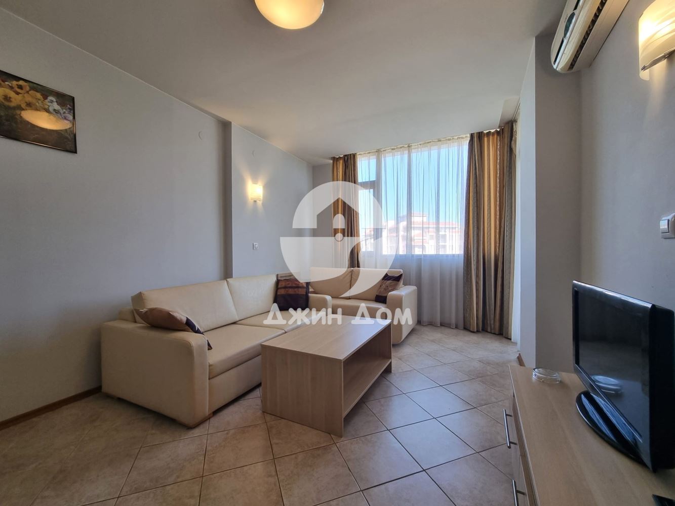 Просторен двустаен апартамент в к-с „Посейдон“, к.к Слънчев бряг - 0