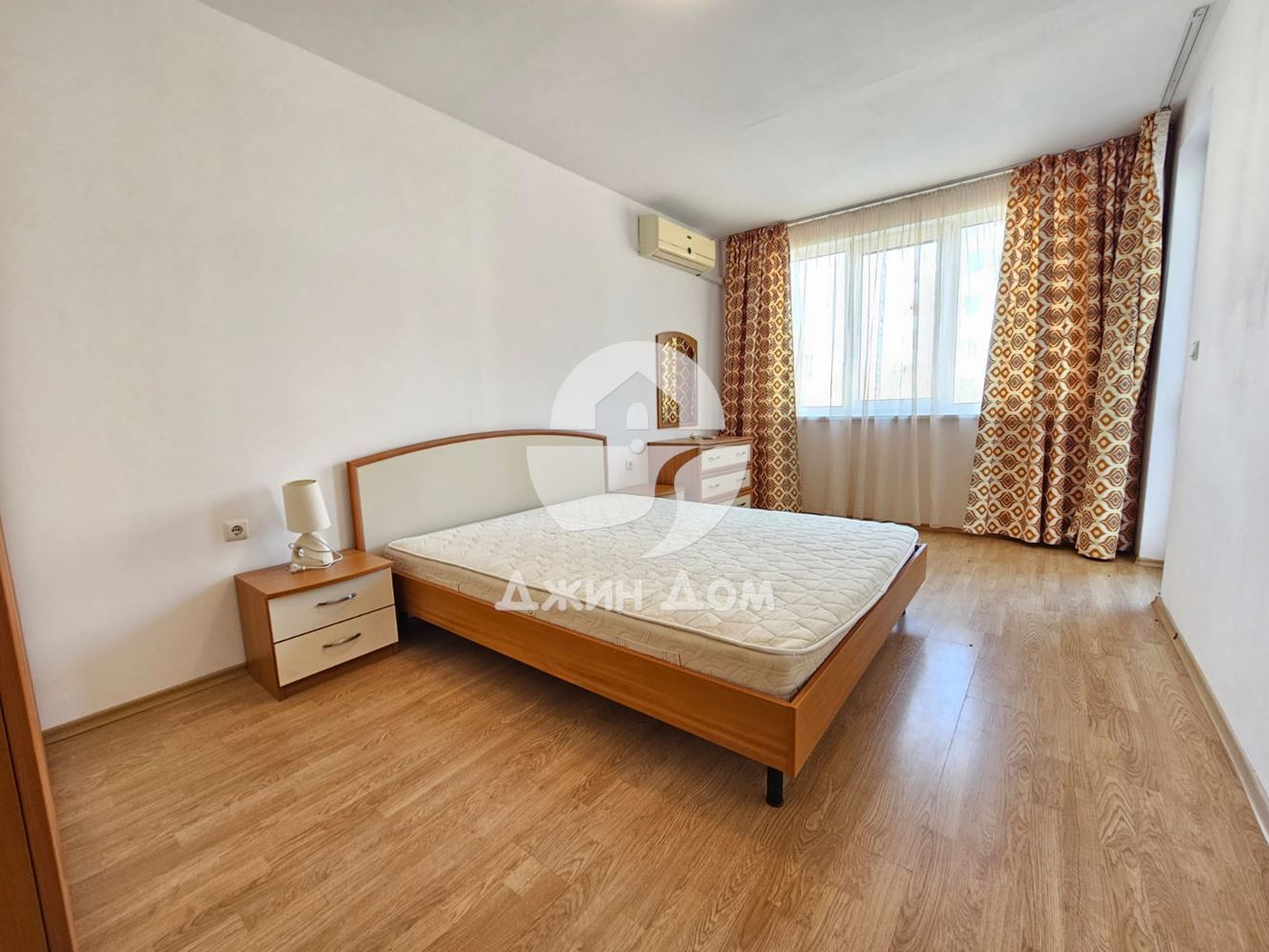 Двустаен апартамент в к-с „Ривиера Форт Бийч”, с. Равда - 0