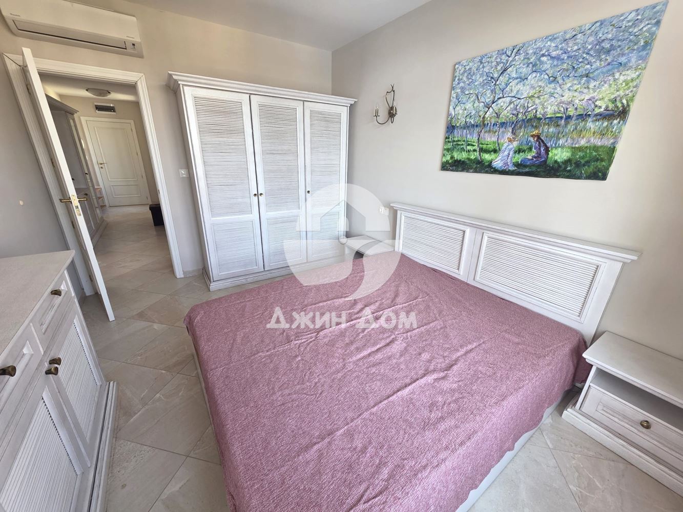 Тристаен апартамент с ГЛЕДКА МОРЕ в к-с Флорес Гарден, гр. Черноморец - 0