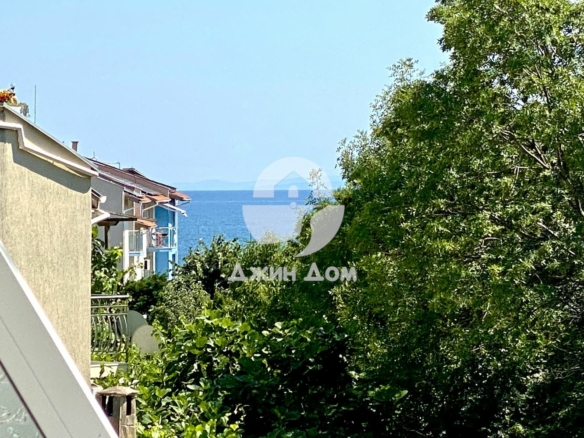 Двустаен апартамент с ГЛЕДКА МОРЕ в к-с Свети Никола, гр. Свети Влас - 0