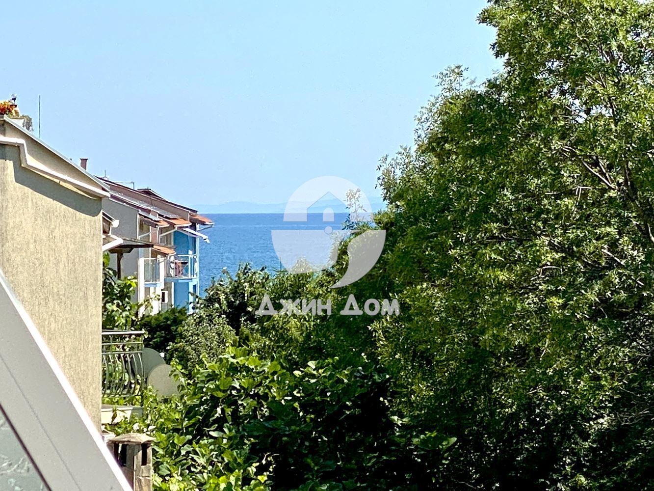 Двустаен апартамент с ГЛЕДКА МОРЕ в к-с Свети Никола, гр. Свети Влас - 0