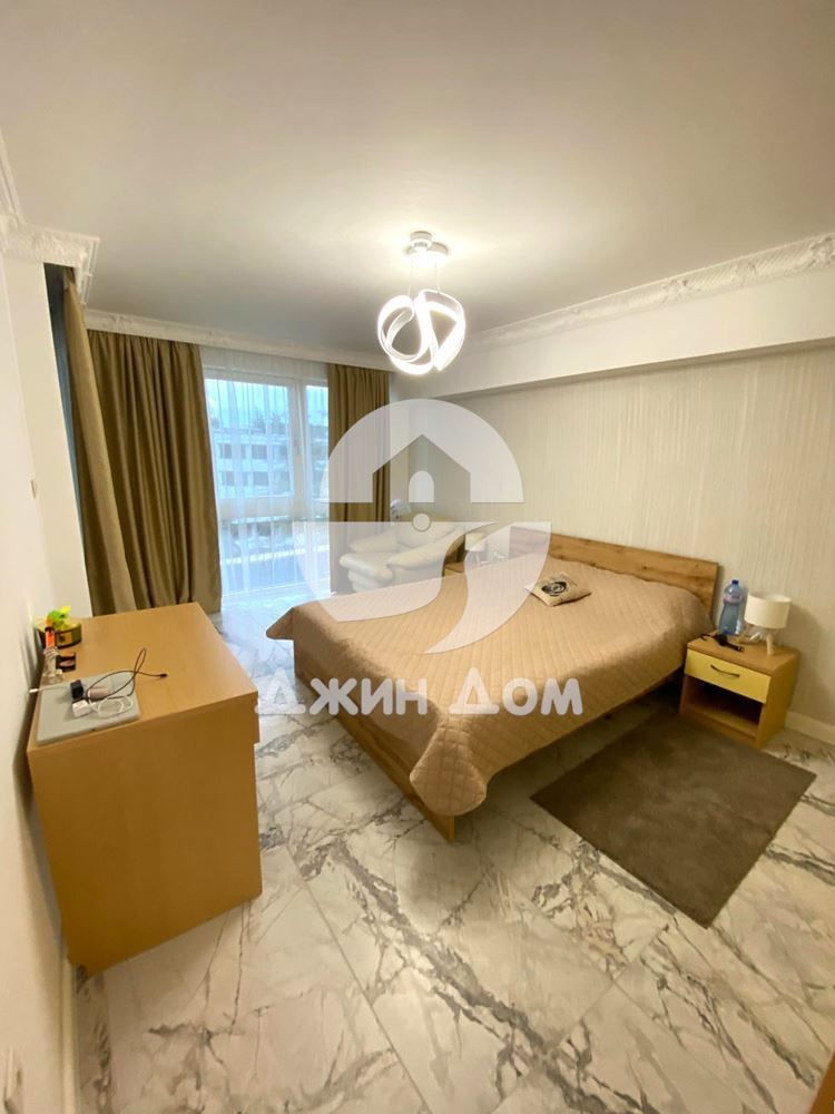 Двустаен апартамент в к-с „Сол-Е-Мар“, к.к. Слънчев бряг - 0