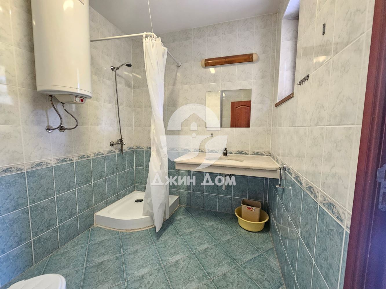 Просторен тристаен апартамент в к-с Съмър Дриймс, к.к. Слънчев бряг - 0