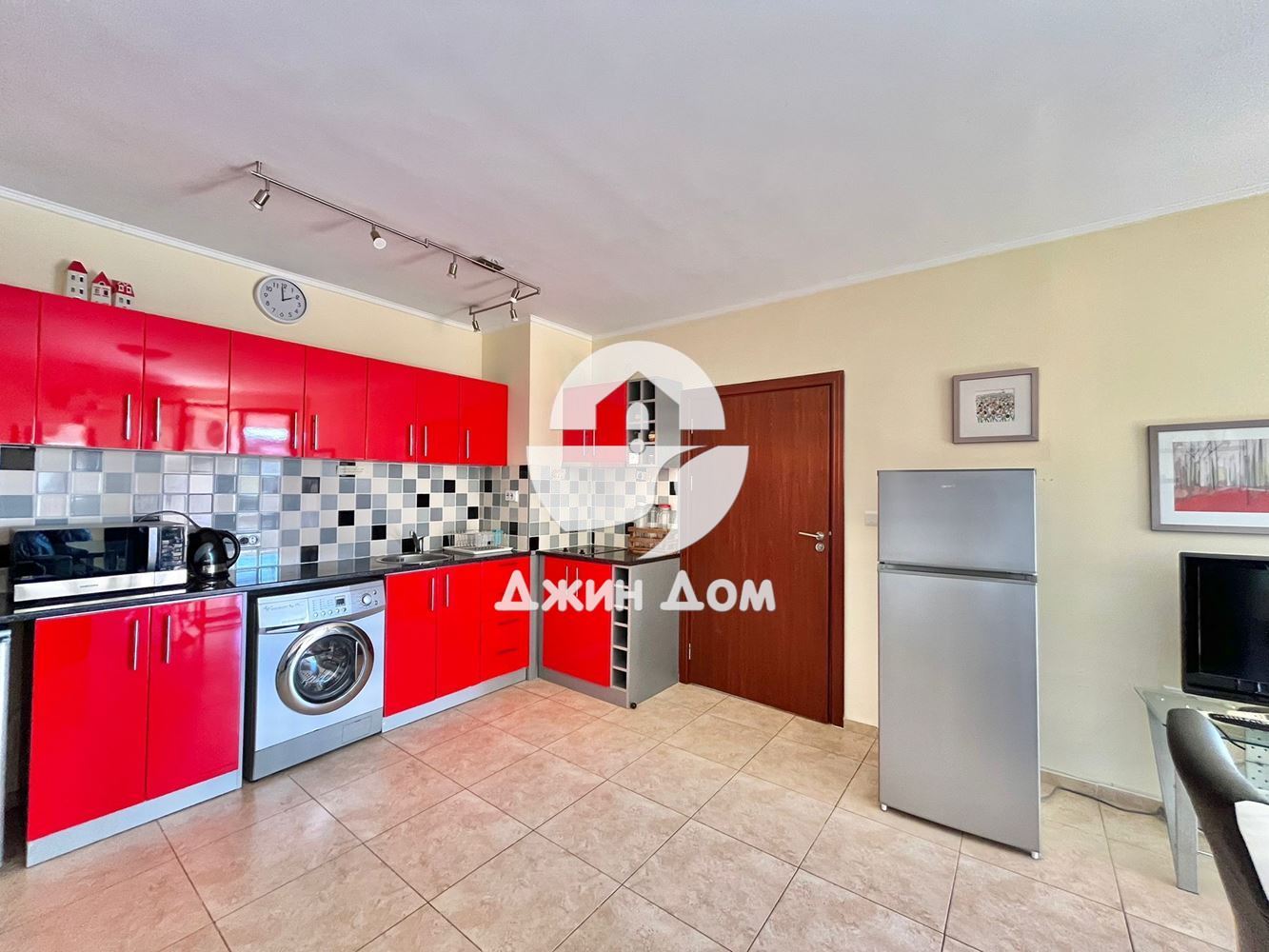 Четиристаен апартамент в к-с „Аполон“, с. Равда - 0