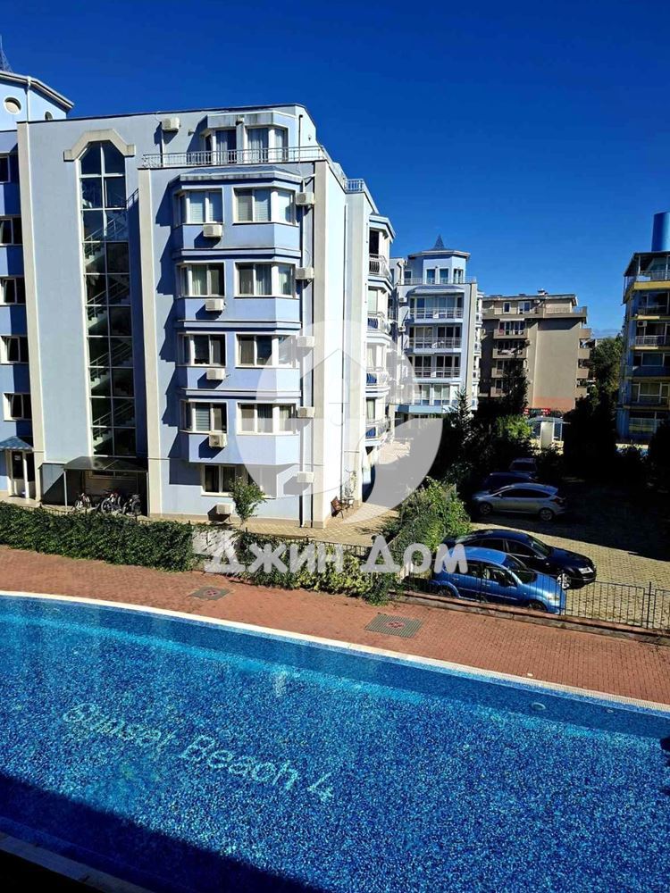 Просторен двустаен апартамент в к-с „Сънсет Бийч 4“, к.к. Слънчев бряг - 0