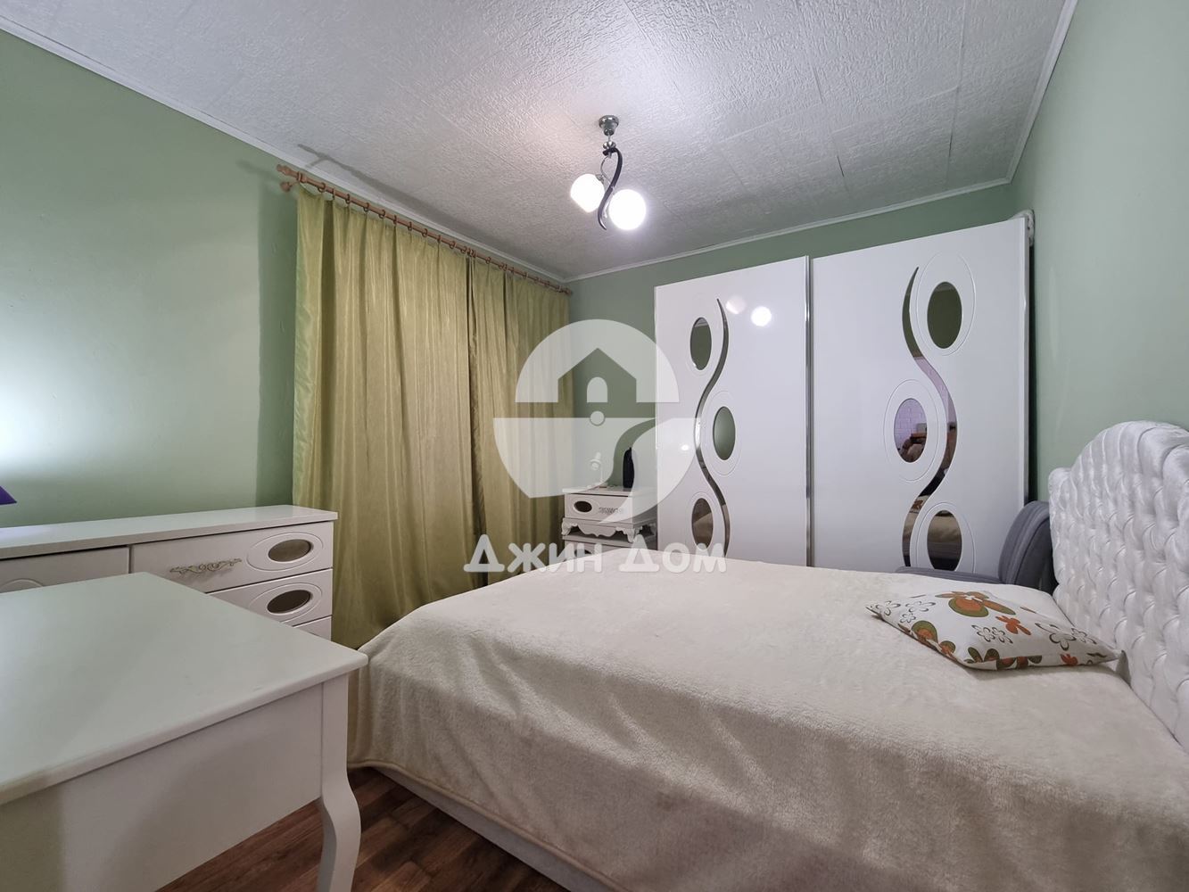 Едноетажна къща с двор в село Винарско, обл. Бургас - 0