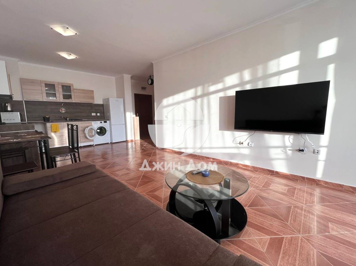 Двустаен апартамент с ГЛЕДКА МОРЕ в к-с „Сън Уейв“, гр. Свети Влас - 0