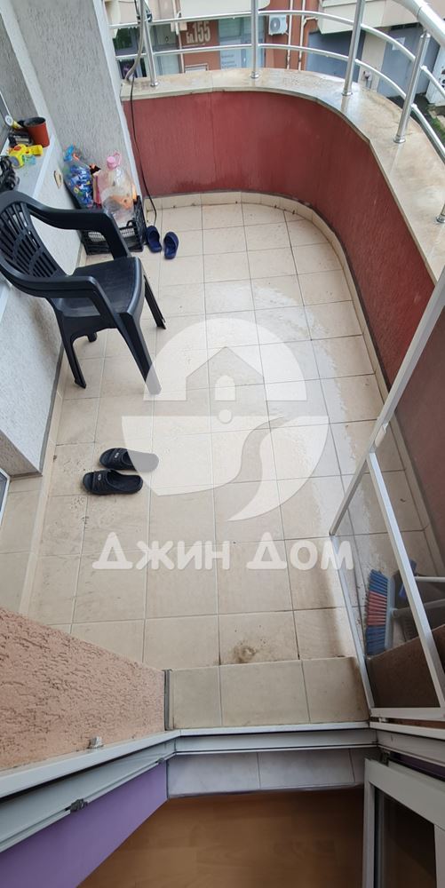 Двустаен апартамент в жилищна сграда с НИСКА ТАКСА, гр. Бургас - 0