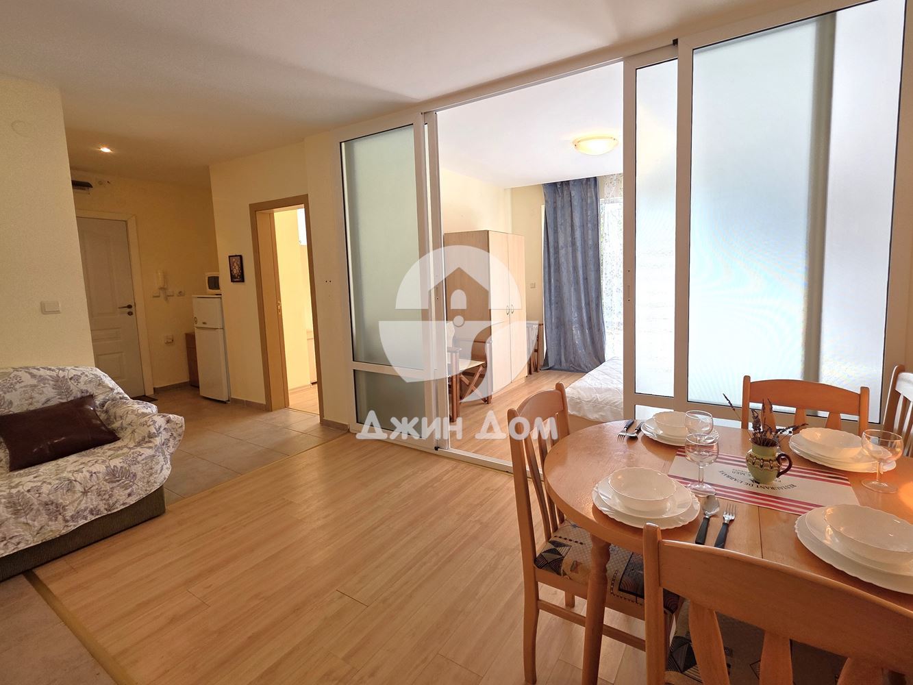 Просторен апартамент с две спални в к-с „Грийн Форт“, к.к.Слънчев бряг - 0