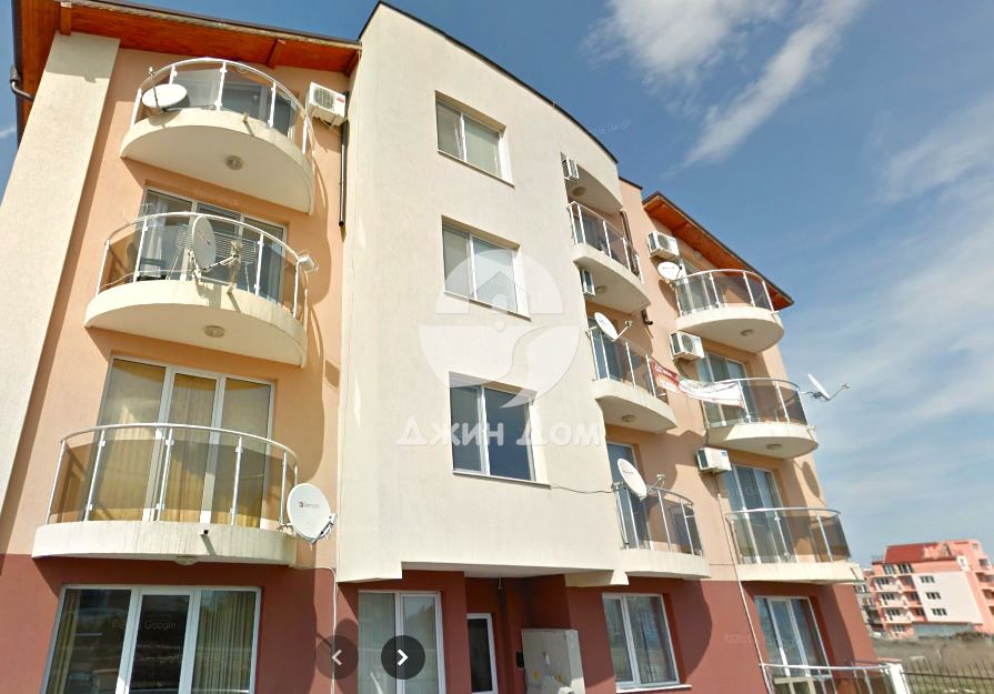 Просторен двустаен апартамент в к-с „Елитония 2“, с. Равда - 0