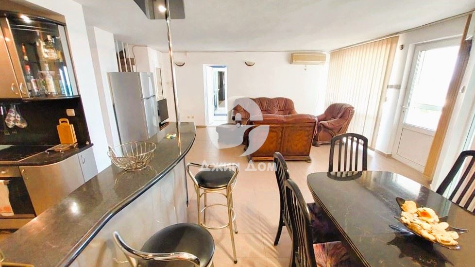 Двуетажна къща на ПЪРВА ЛИНИЯ МОРЕ с ПАНОРАМА МОРЕ в Свети Влас - 0