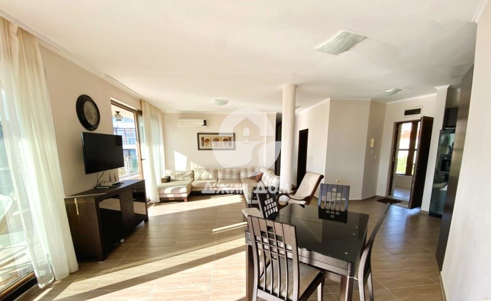 Просторен пентхаус с ПАНОРАМА МОРЕ И ПЛАНИНА в Сън Уейв, Свети Влас - 0