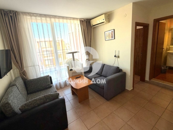 Тристаен апартамент в к-с „Холидей Форт Голф Клуб“, к.к. Слънчев бряг - 0