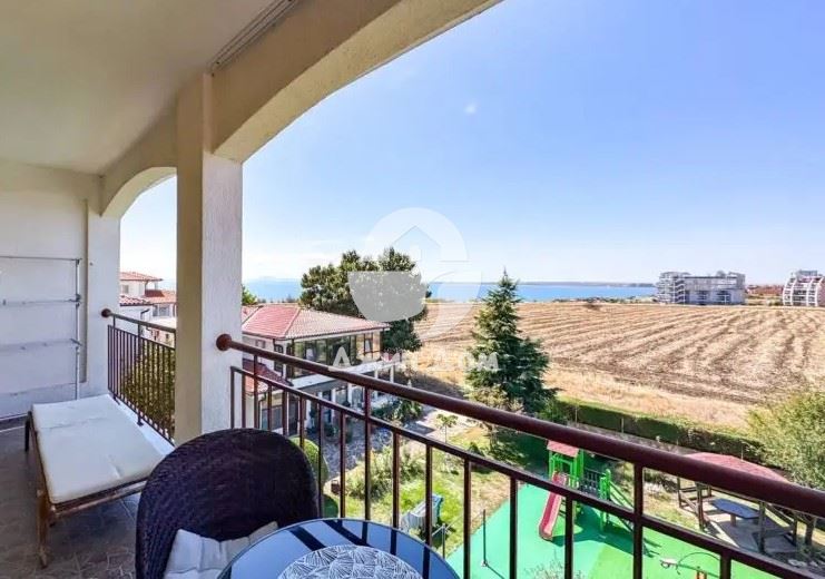 Двустаен апартамент с ГЛЕДКА МОРЕ в к-с „Рутланд Бийч 1“, с. Равда - 0