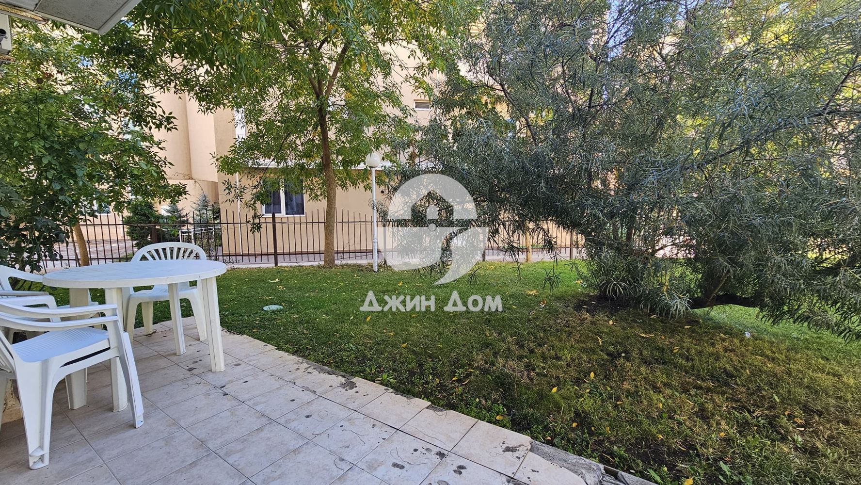 Двустаен апартамент в к-с Сън Вилидж, к.к. Слънчев бряг - 0