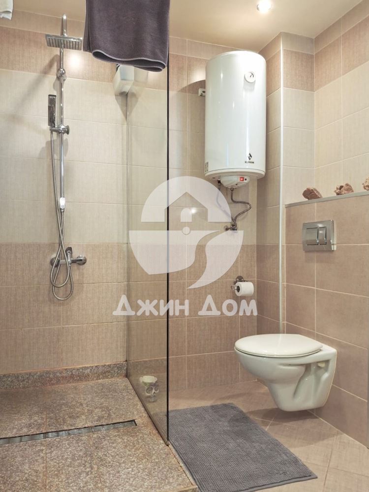 Двуетажен таунхаус с двор в с. Порой, гр. Бургас - 0