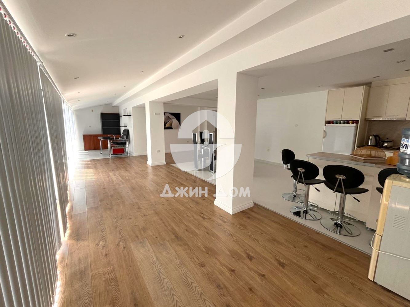 Многостаен апартамент с ГЛЕДКА МОРЕ в к-с Соло 1, гр. Свети Влас - 0