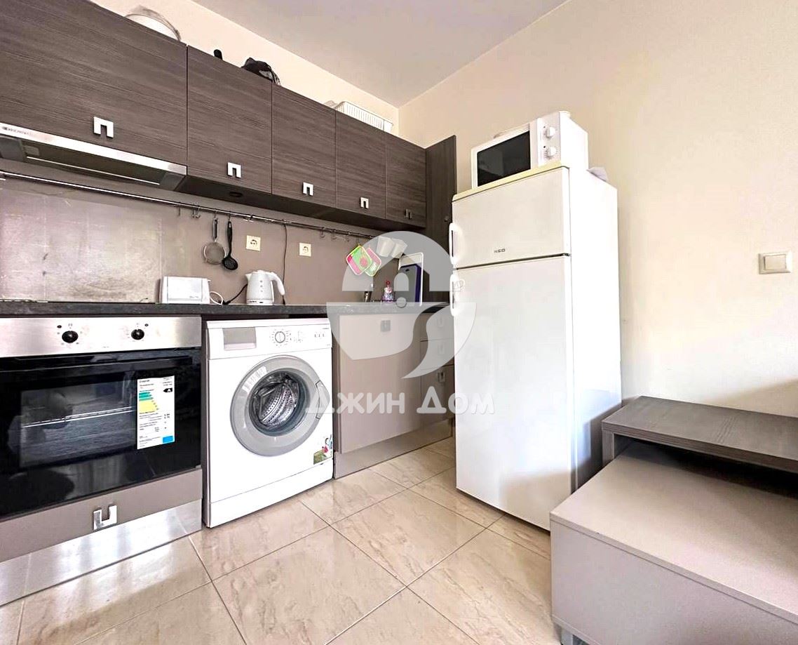 Просторен двустаен апартамент в к-с „Стар Дриймс“, гр. Свети Влас - 0