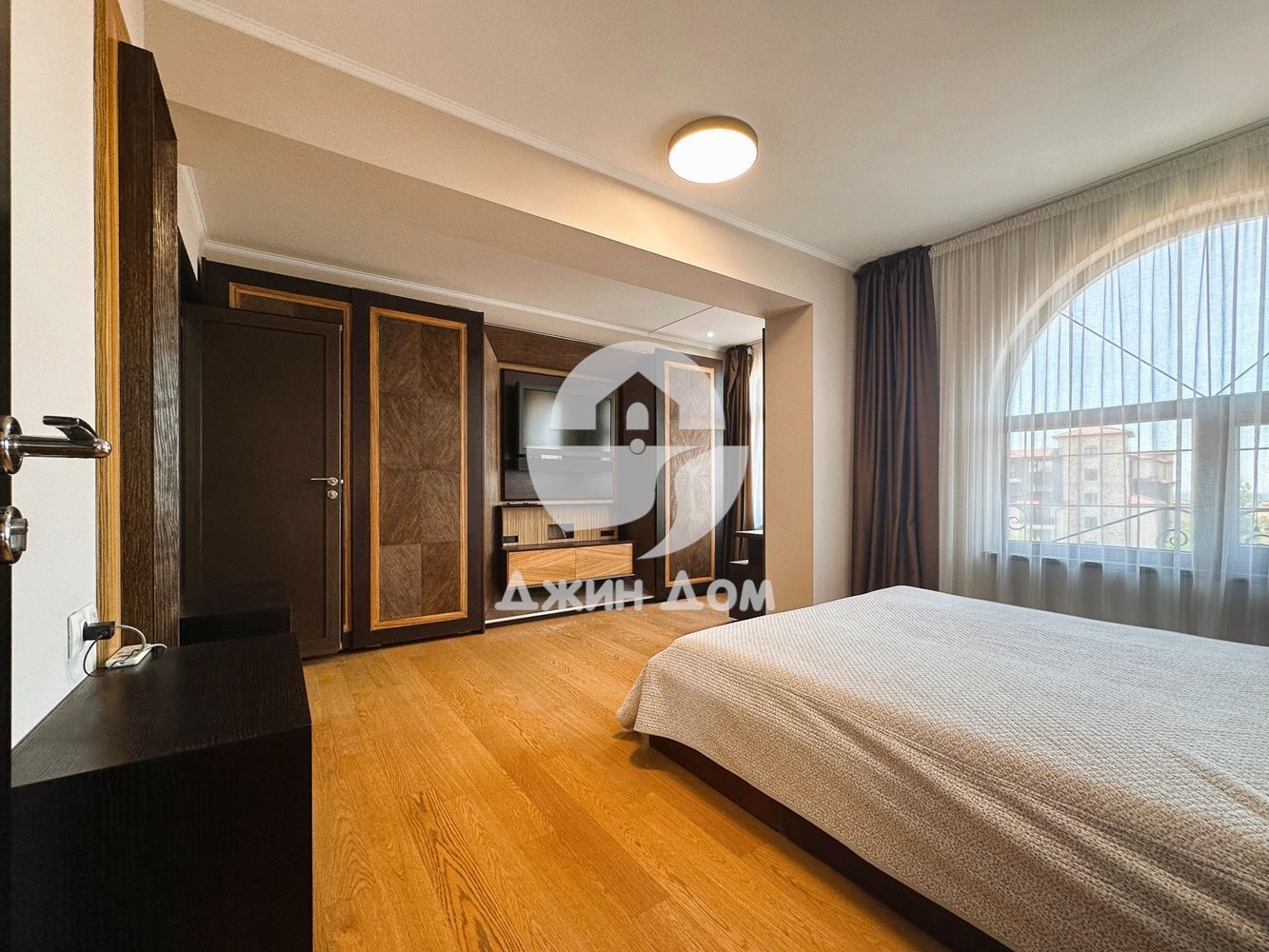 Многостаен триетажен пентхаус с ПАНОРАМА МОРЕ в к-с Естебан, Несебър - 0