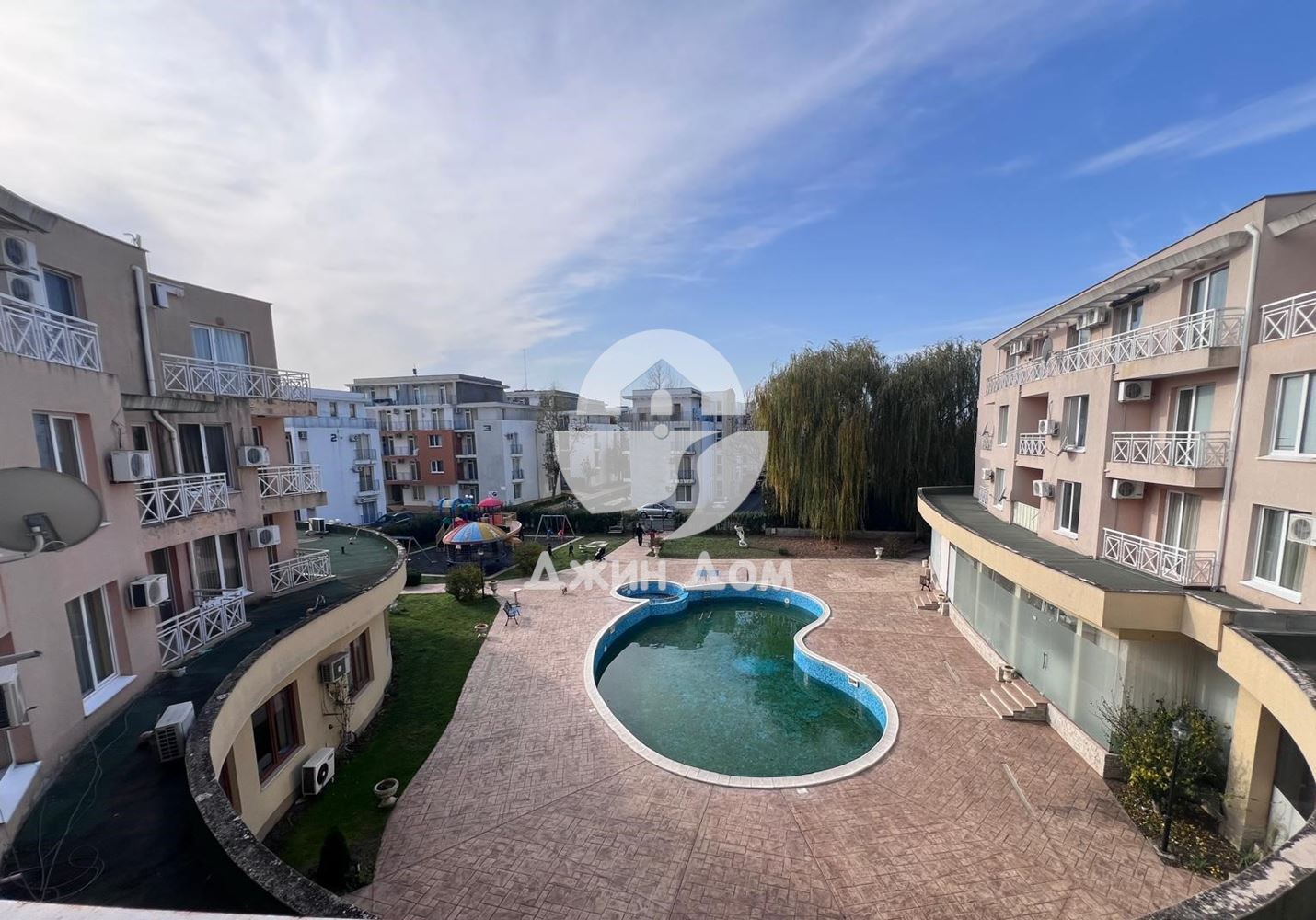 Двустаен апартамент в к-с „Съни Дей 3 Премиум”, к.к. Слънчев бряг - 0