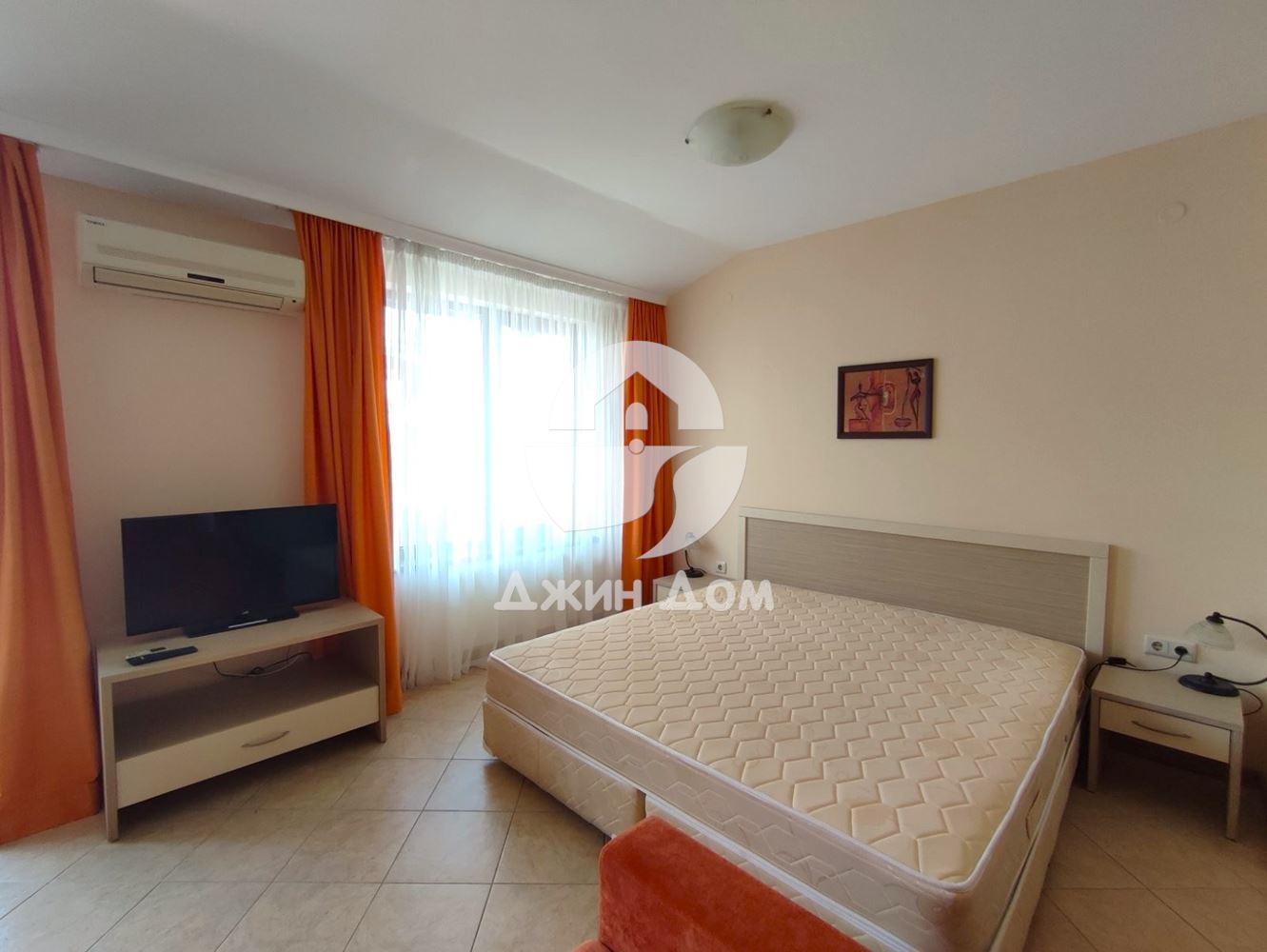 Просторен обзаведен едностаен апартамент в к-с Роял Сън, Слънчев бряг - 0