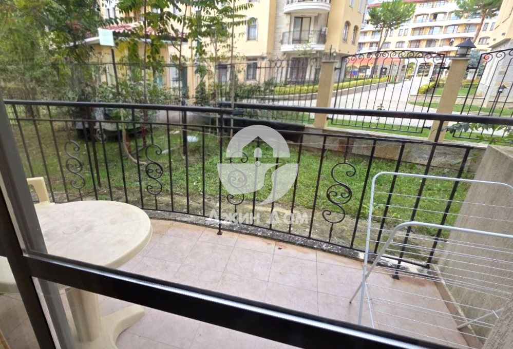 Просторен едностаен апартамент в к-с „Авалон“, к.к. Слънчев бряг - 0