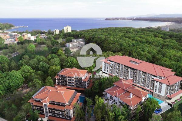 Двустайни апартаменти в к-с „Грийн Парадайз 4“, гр. Приморско - 0