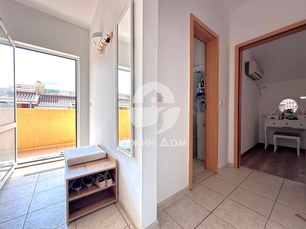 Четиристаен мезонет с НИСКА ТАКСА в к-с „Робинзон“, к.к. Слънчев бряг - 0