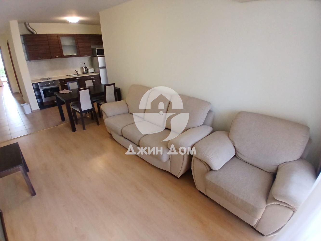 Тристаен апартамент в к-с „Престиж Форт Бийч“, гр. Свети Влас - 0