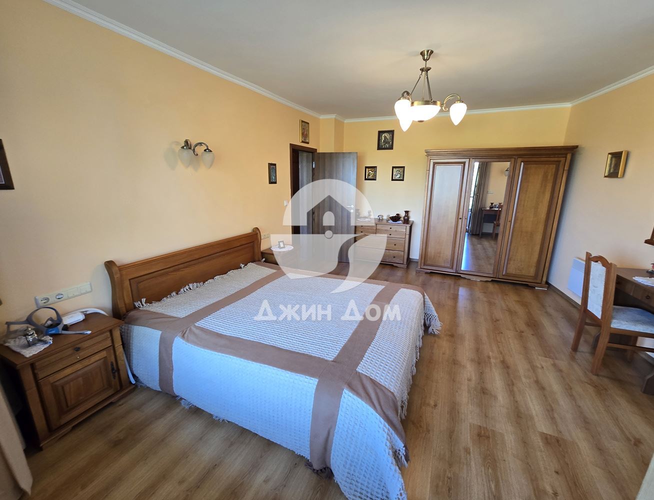 Тристаен апартамент БЕЗ ТАКСА в сграда „Булевард“, гр. Несебър - 0