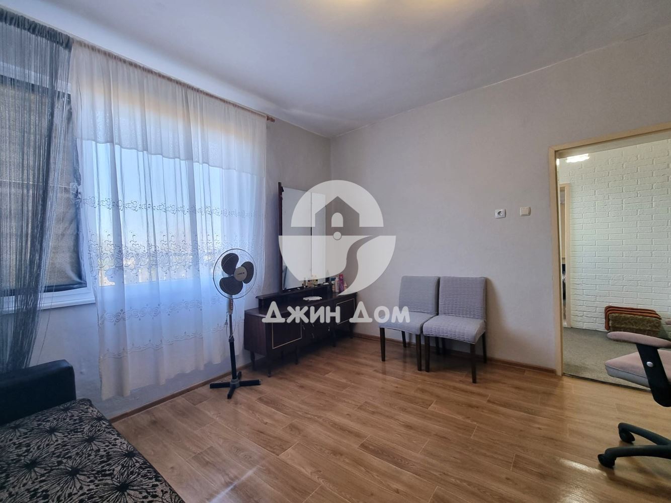 Едноетажна къща с двор в село Винарско, обл. Бургас - 0