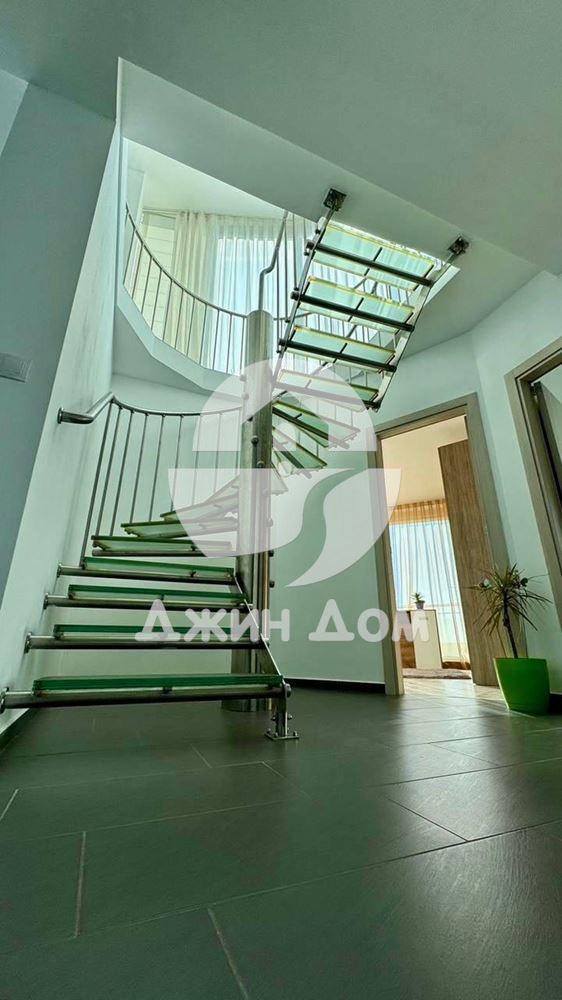 Четиристаен мезонет с ГЛЕДКА МОРЕ в к-с „Атлантис“, кв. Сарафово - 0