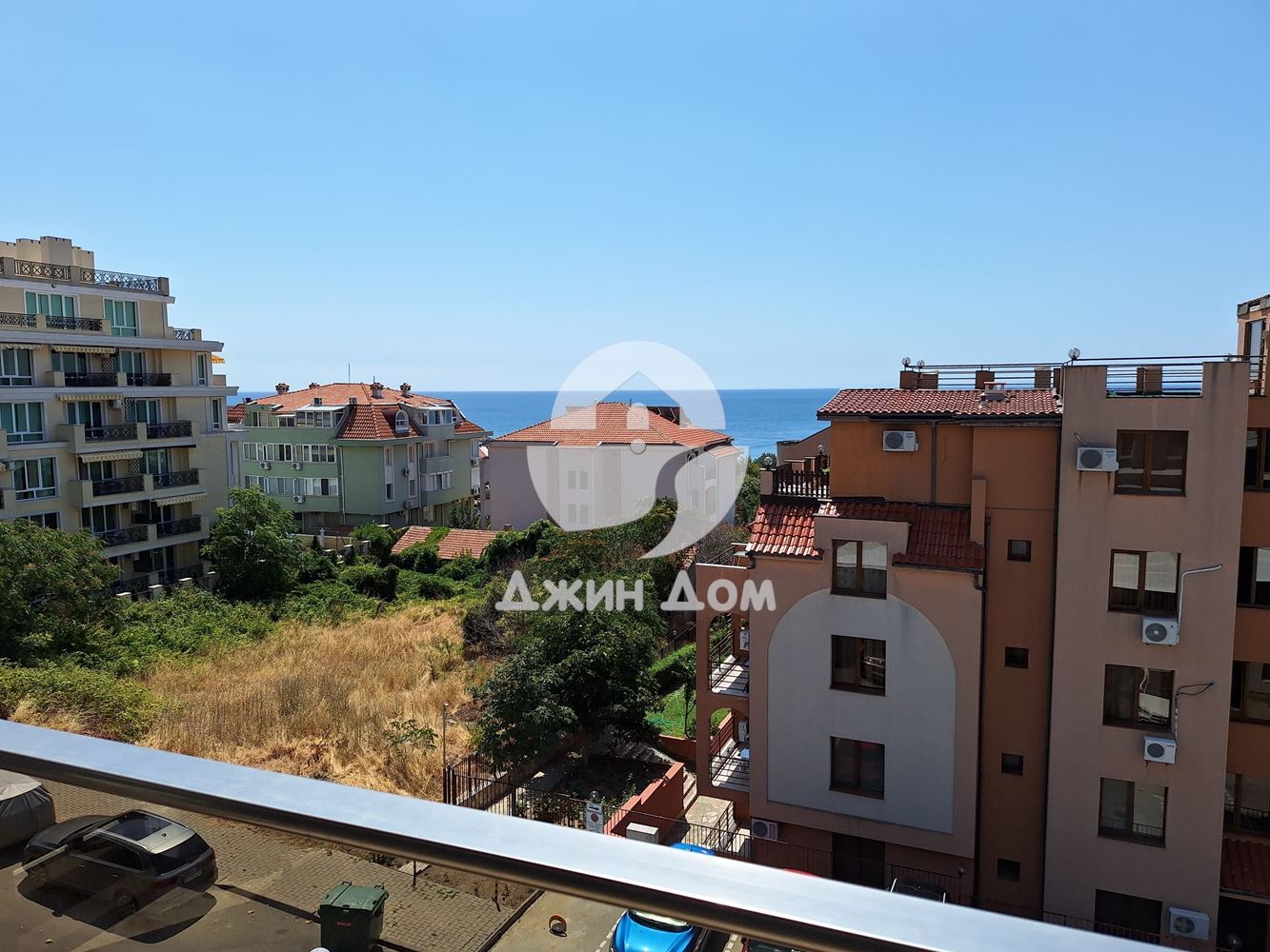 Тристаен апартамент с ГЛЕДКА МОРЕ в к-с Вила Аристо, гр. Свети Влас - 0