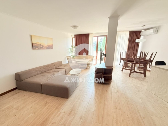 Четиристаен апартамент с ГЛЕДКА МОРЕ в к-с „Каса Реал“ гр. Свети Влас - 0