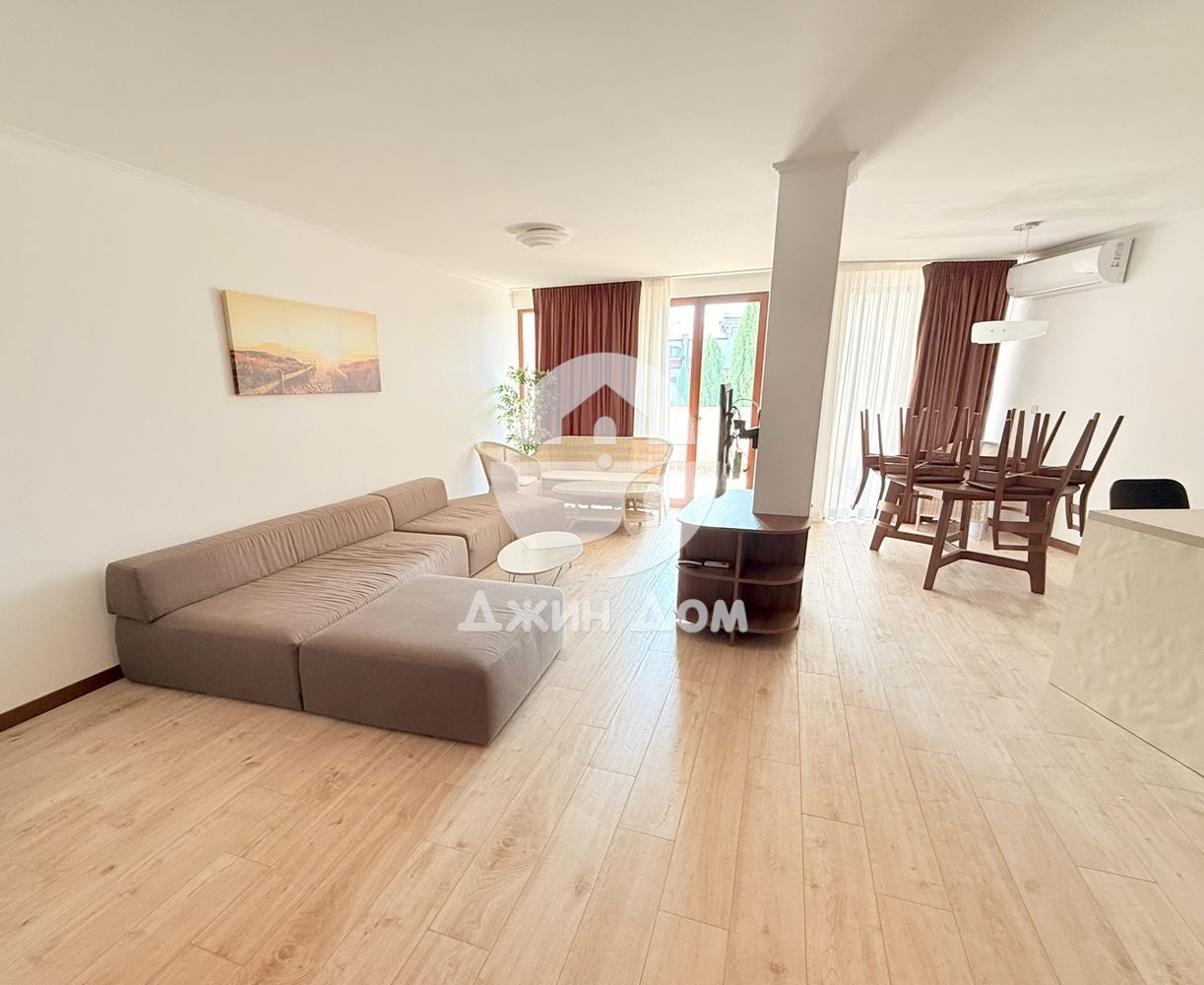 Четиристаен апартамент с ГЛЕДКА МОРЕ в к-с „Каса Реал“ гр. Свети Влас - 0