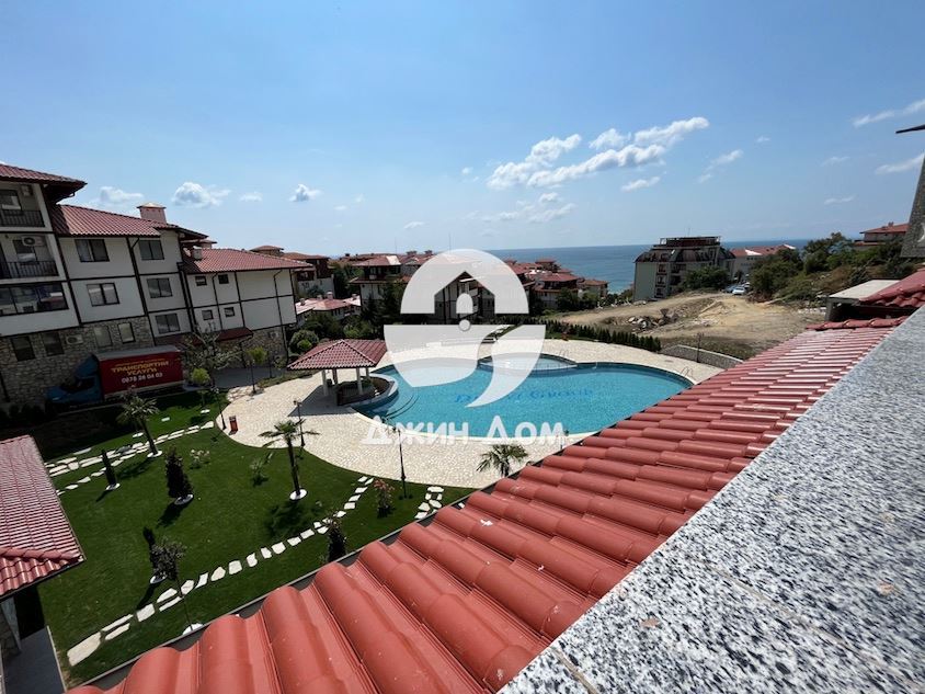 Четиристайни апартаменти с ГЛЕДКА МОРЕ в к-с Етъра 4, гр. Свети Влас - 0