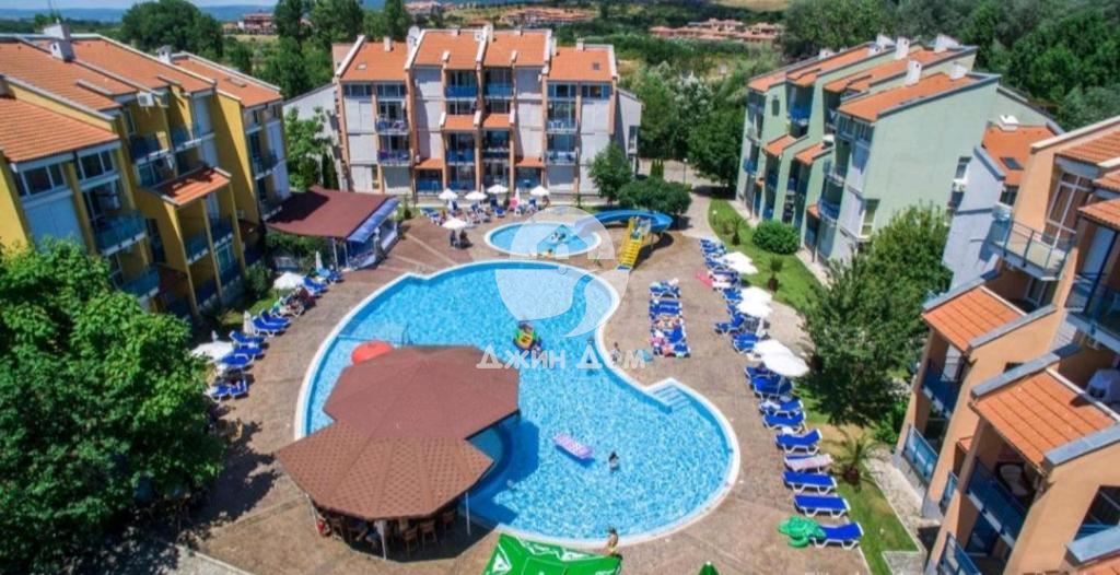 Tристаен апартамент с НИСКА ТАКСА ПОДДРЪЖКА в к-с Елит 1, Слънчев бряг - 0