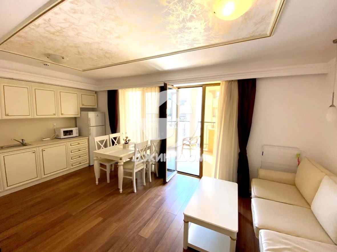 Тристаен апартамент с ПАНОРАМА МОРЕ в к-с Голдън Рейнбоу, Слънчев бряг - 0