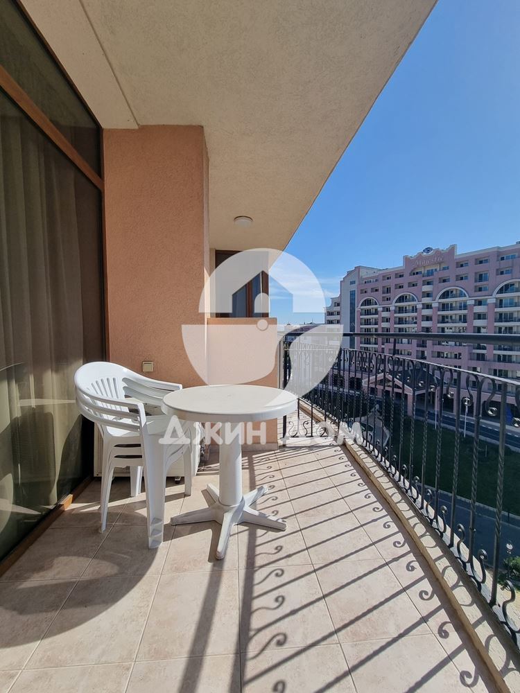 Просторен двустаен апартамент в к-с „Посейдон“, к.к Слънчев бряг - 0