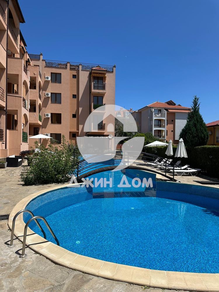 Тристаен апартамент с ГЛЕДКА МОРЕ в к-с Блу Уотър, гр. Свети Влас - 0