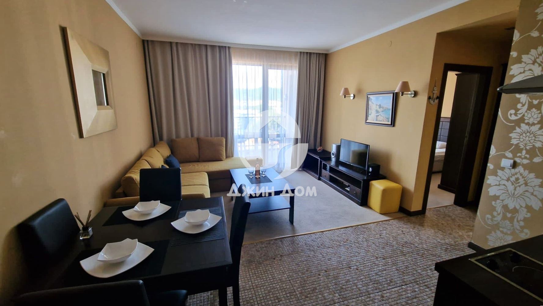 Двустаен апартамент в к-с „Барсело Роял Бийч“, к.к. Слънчев бряг - 0