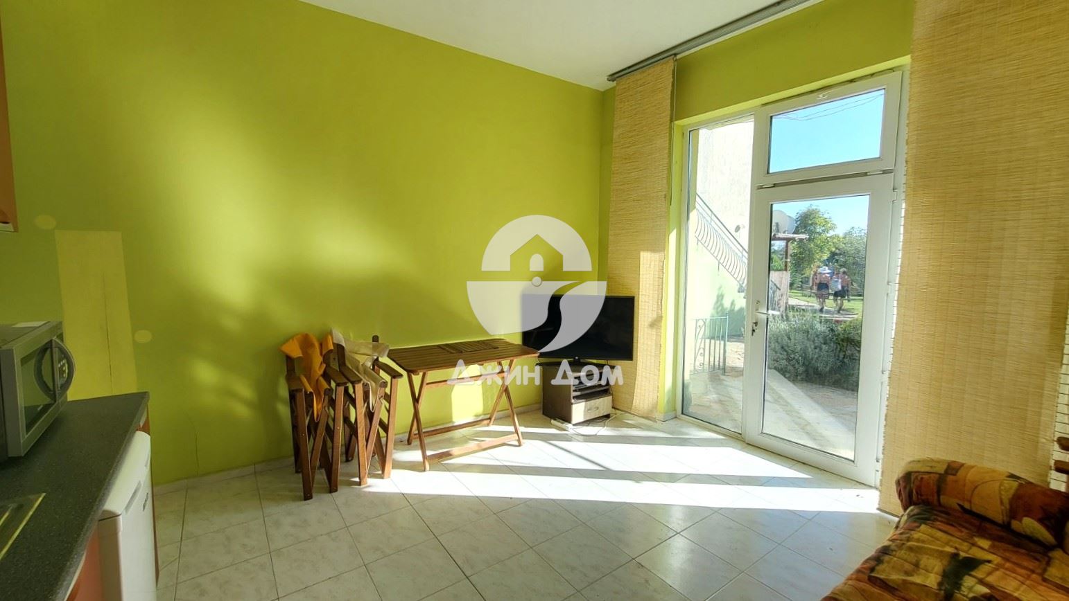 Двустаен апартамент в „Свети Никола“, гр. Свети Влас - 0