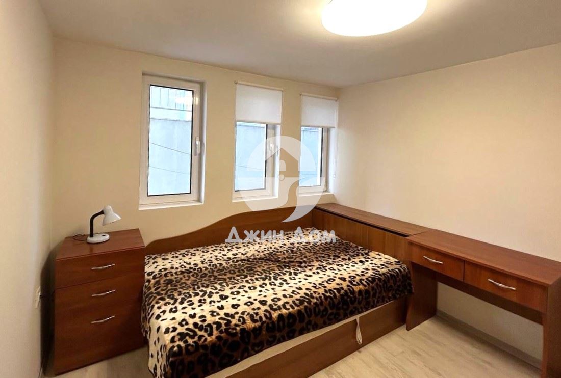 Тристаен апартамент БЕЗ ТАКСА в гр. Свети Влас - 0