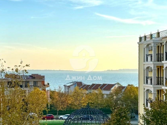 Едностаен апартамент с ПАНОРАМА МОРЕ в к-с „Анна Марина“, Свети Влас - 0